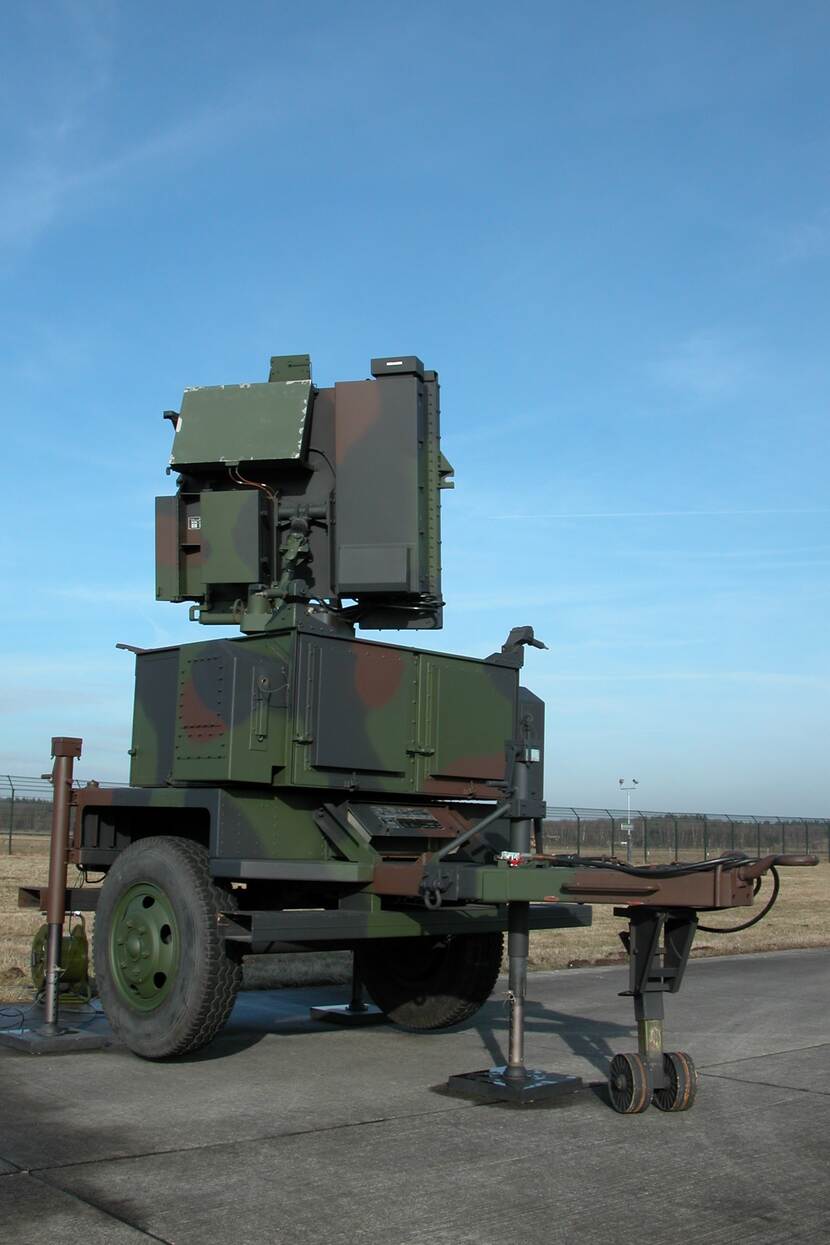 AN/MPQ-64 Sentinel - Radar Systems - Raytheon Missiles & Defense | HiWars