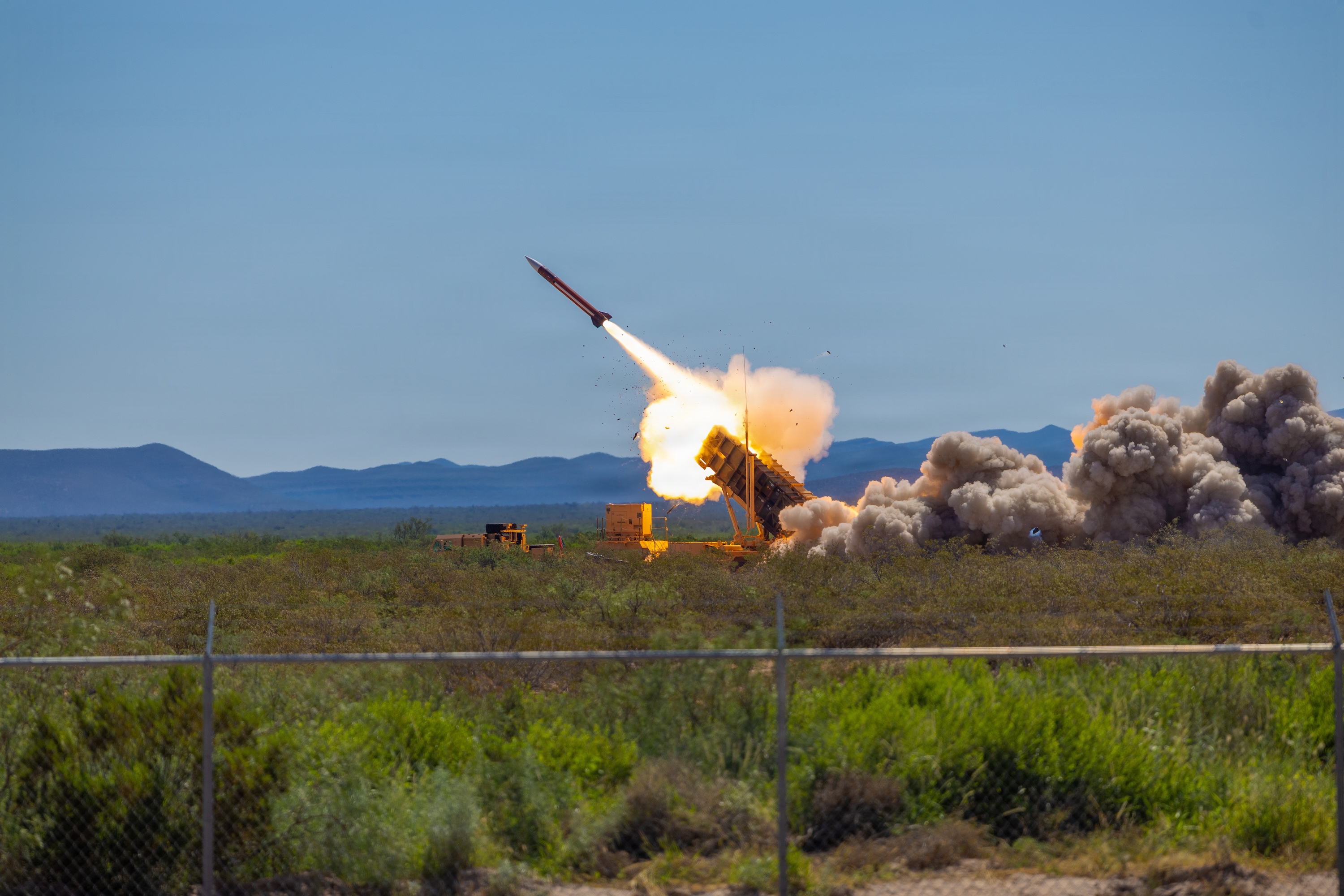 U.S. soldiers conduct a Patriot missile live-fire exercise at MacGregor Range near Fort Bliss, Texas, Aug. 23, 2025. (Sgt. JaDarius Duncan/U.S. Army)