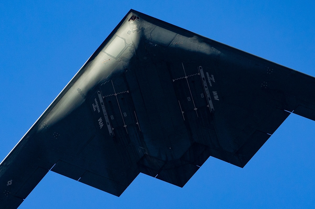 B-2轰炸机