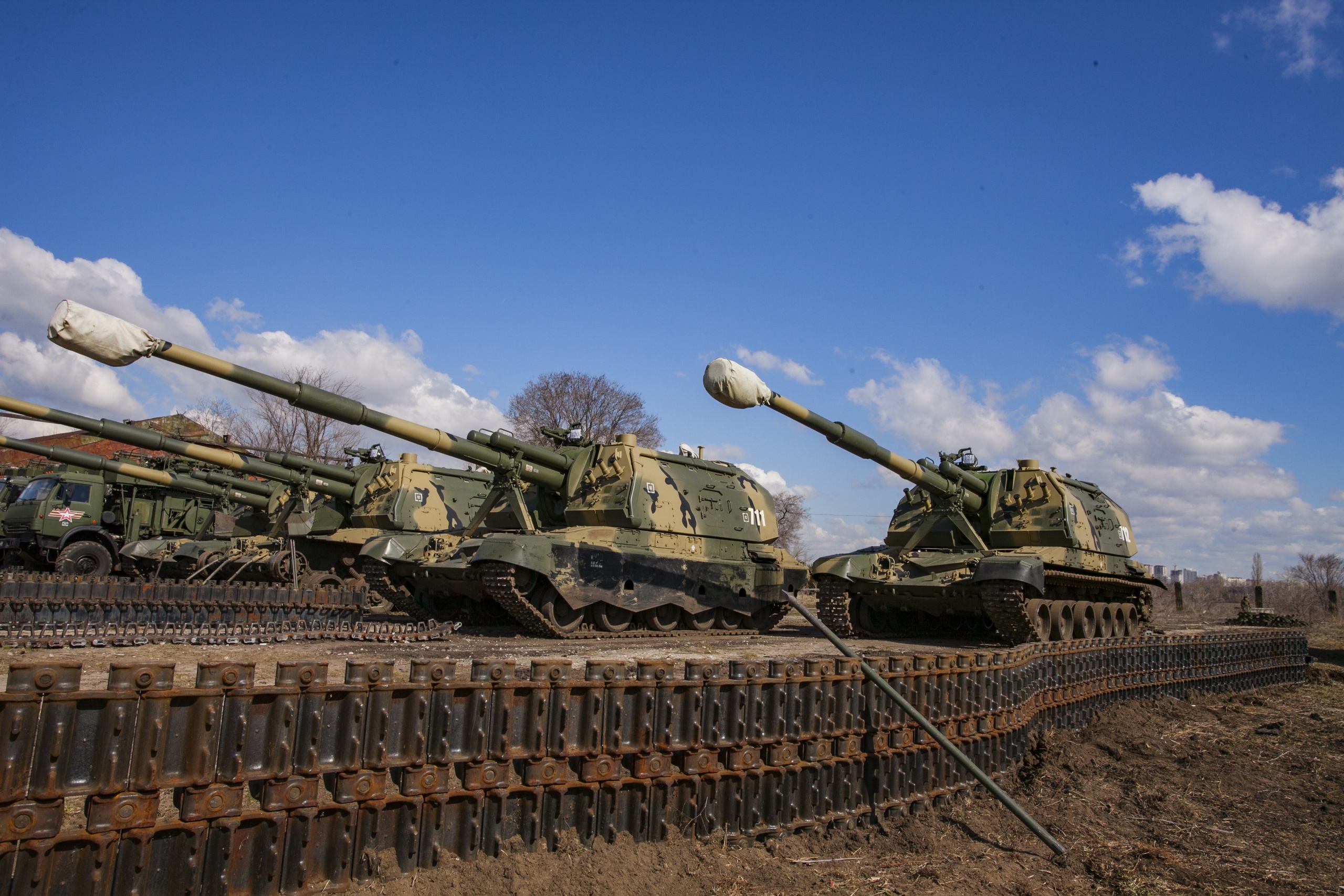 2S19M2 Msta-S - Self-Propelled Howitzer (SPH) - Uraltransmash | HiWars