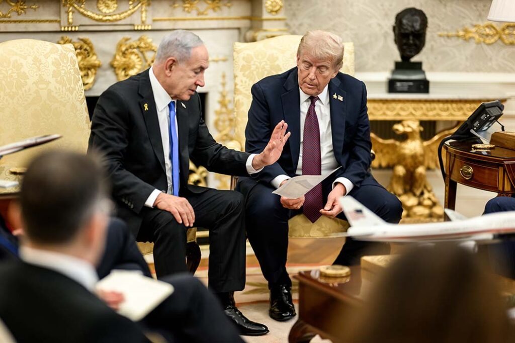 Israeli Prime Minister Netanyahu (left) meeting with US President Donald Trump (right) at the White House on 29 September 2025. [White House]