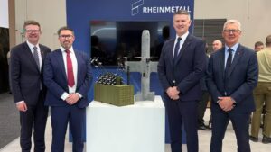 The Hon Chris Picton MP, South Australian Minister for Defence and Space Industries, Brett Hill, CEO Praetorian Aeronautics, Nathan Poyner, MD Rheinmetall Defence Australia, LTGEN Rick Burr (Retd), Chair Defence SA Advisory Board. (Photo © Rheinmetall)