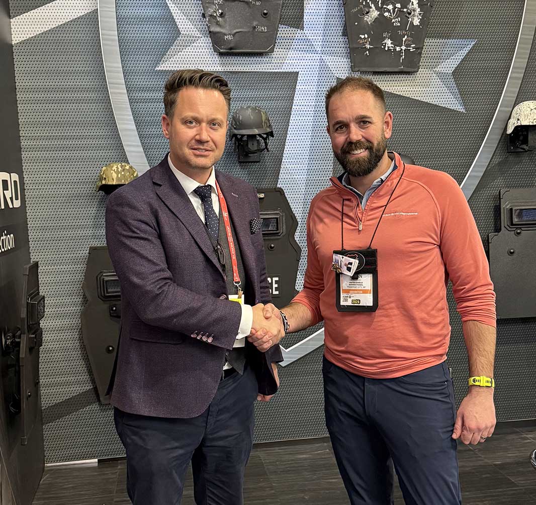 NP’s James Kempston with USI’s Brian Banducci. [Photo: NP Aerospace]