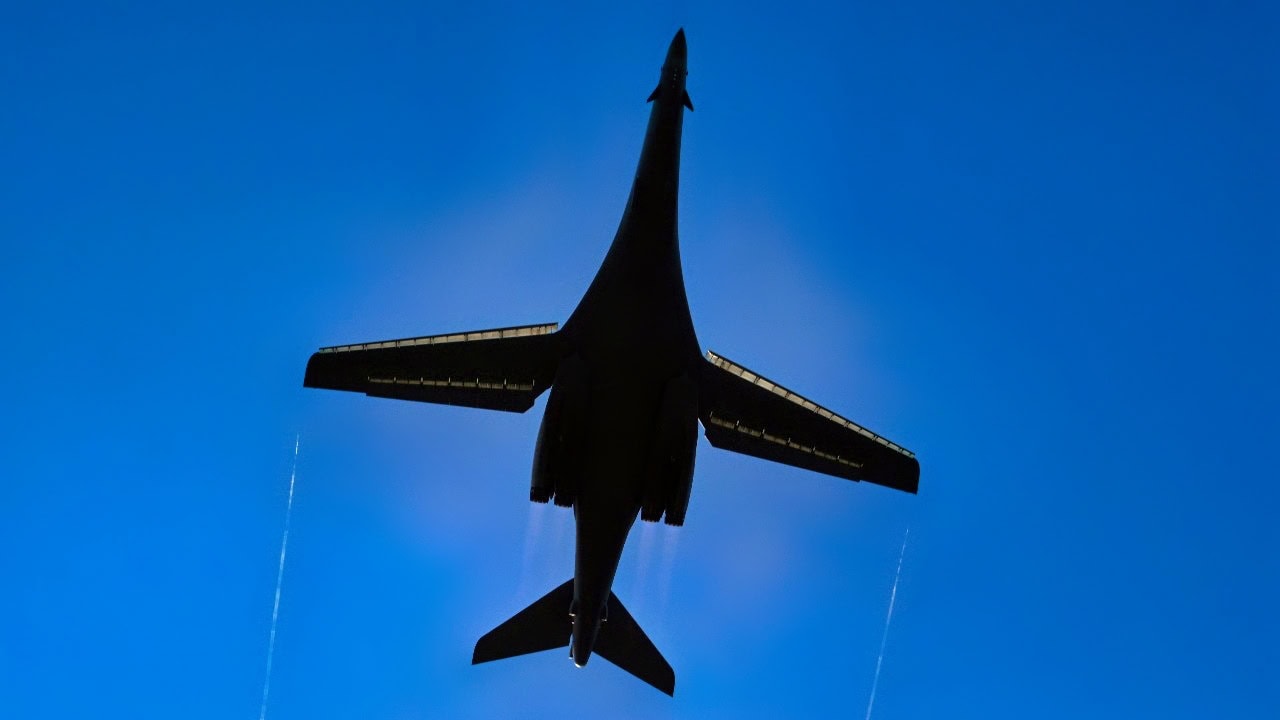 B-1B Lancer Bomber.