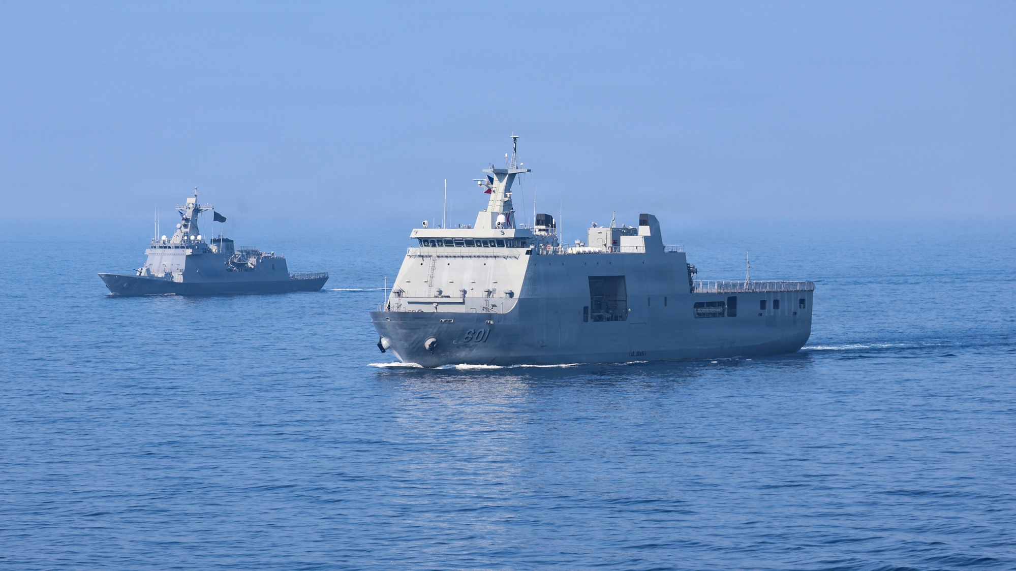 JMSDF JS Ikazuchi joins Balikatan 2026 South China Sea group sail