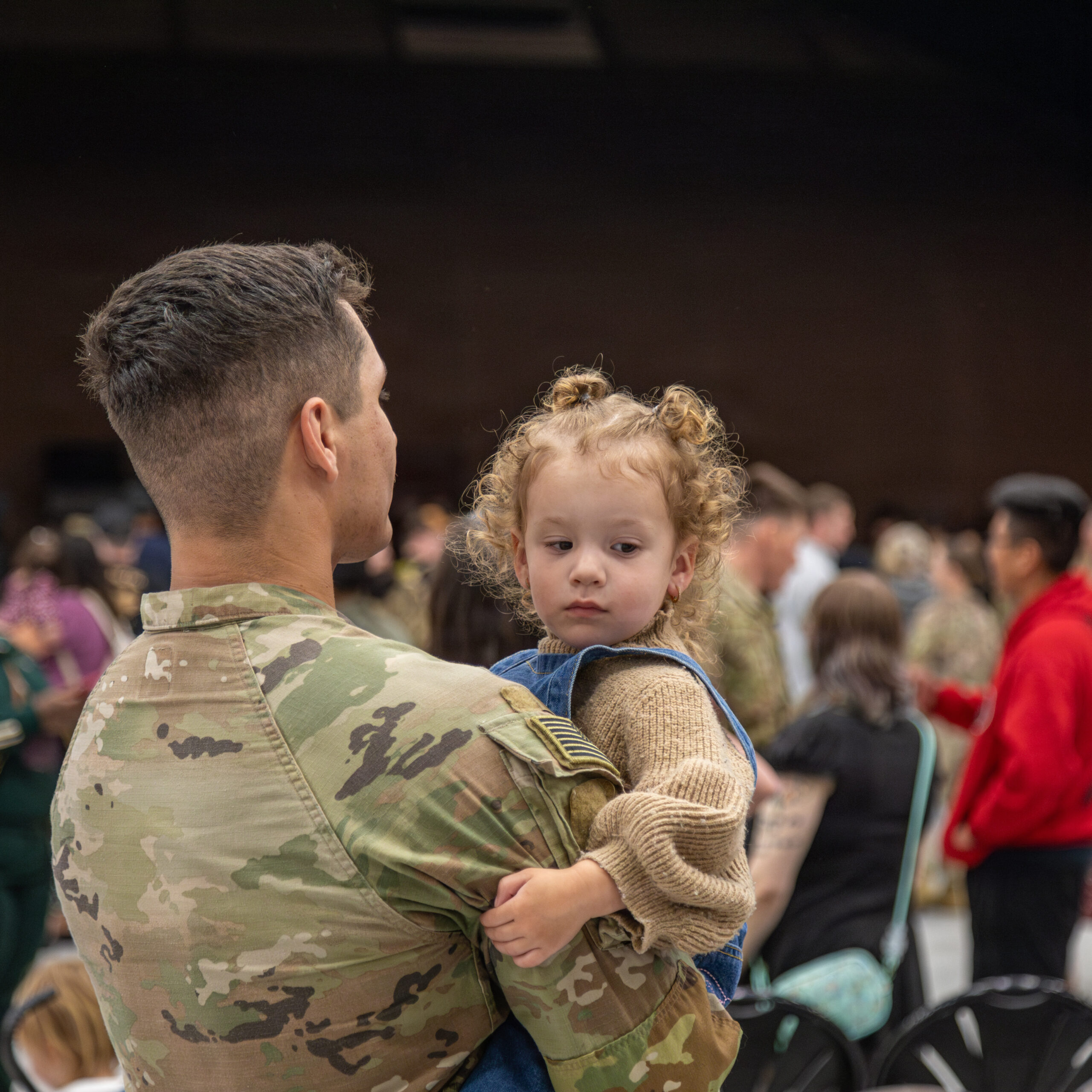 U.S. Army soldiers from the 1st Armored Brigade Combat Team, 1st Infantry Division, redeploy to Fort Riley, Kansas, on April 9, 2026. The unit’s return marks the end of a nine‑month deployment supporting U.S. operations overseas. (U.S. Army photos by Spc. Malik Waddy-Fiffee)