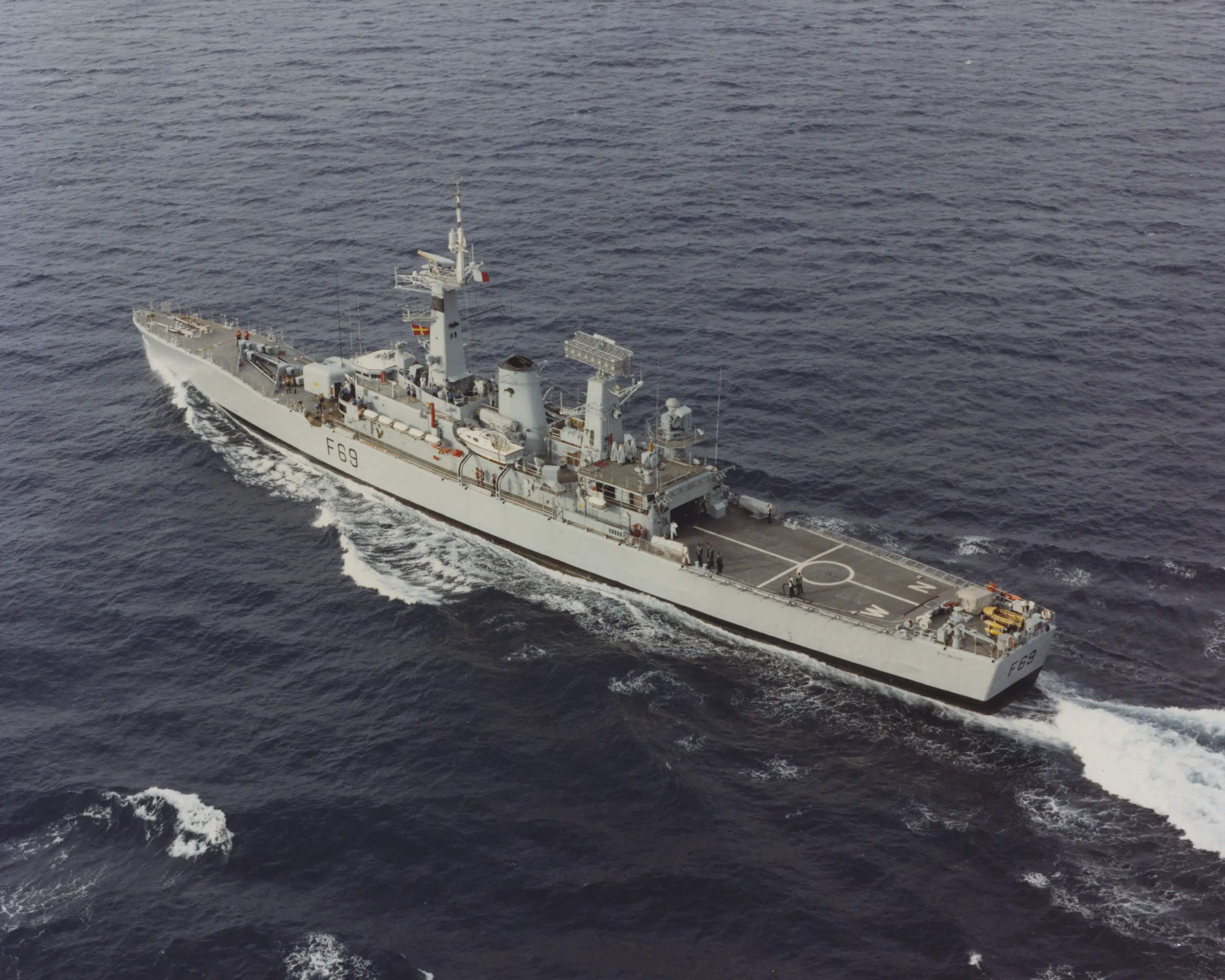 HMNZS Wellington New Zealand frigate underway in the Indo-Pacific