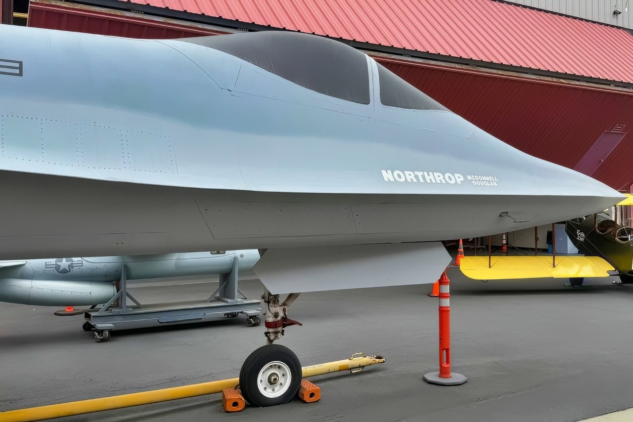 YF-23 Stealth Fighter. Image taken by Harry J. Kazianis for 19FortyFive.