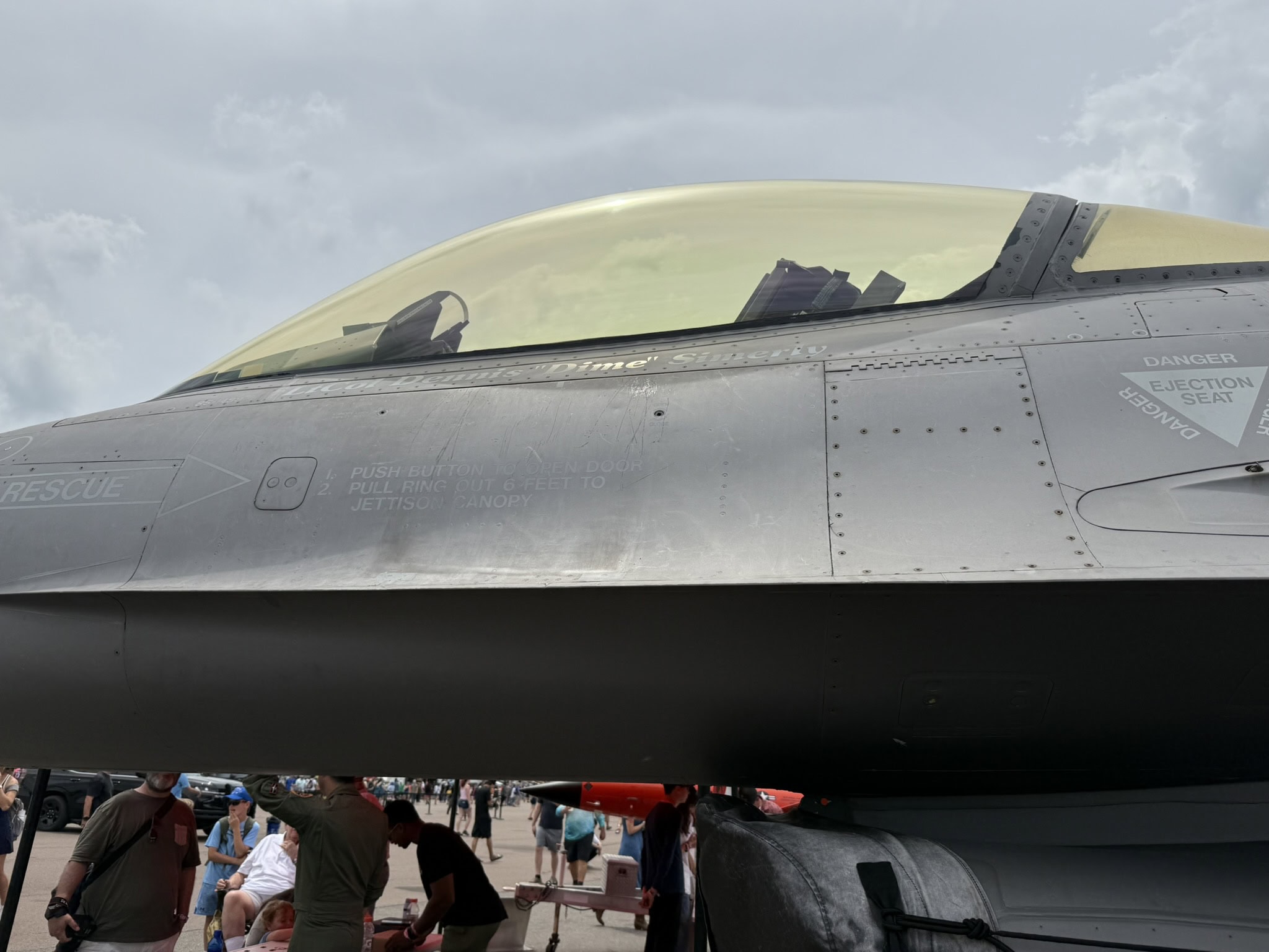 F-16