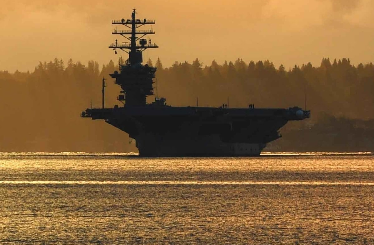 MANCHESTER, Wash. (April 28, 2017) The aircraft carrier USS Nimitz (CVN 68) transits Puget Sound enroute to its homeport at Naval Base Kitsap-Bremerton. The return to homeport marks the end of an underway with its carrier strike group, having successfully completed its composite training unit exercise and is now fully certified to deploy. (U.S. Navy photo by Mass Communication Specialist 2nd Class Vaughan Dill/Released)