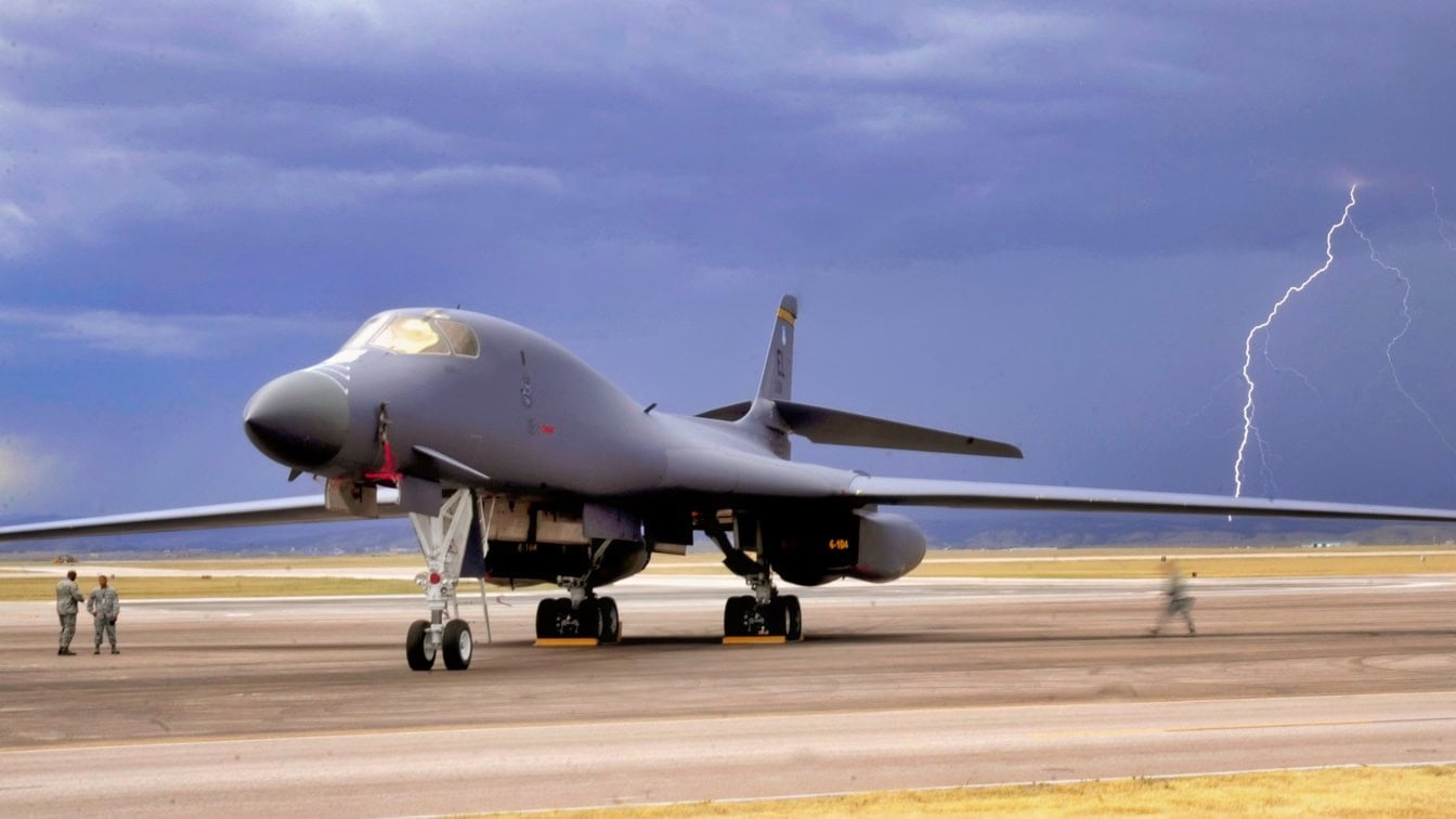 B-1B Lancer Bomber