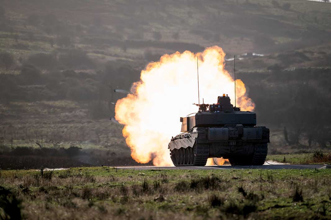 In late January, Rheinmetall announced that the Challenger 3 tank had completed its first crewed live firing as part of the ongoing trials programme, a significant achievement. The British Army is to receive 148 Challenger 3 tanks. [Source: Rheinmetall]