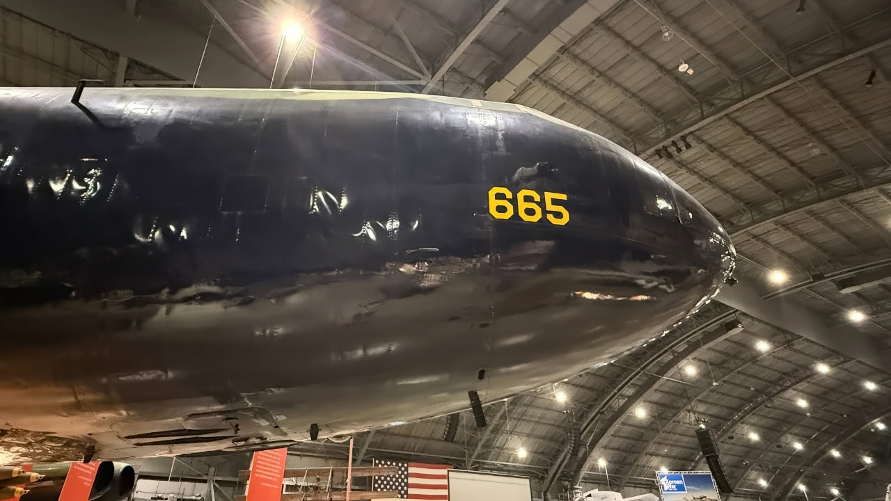 B-52。