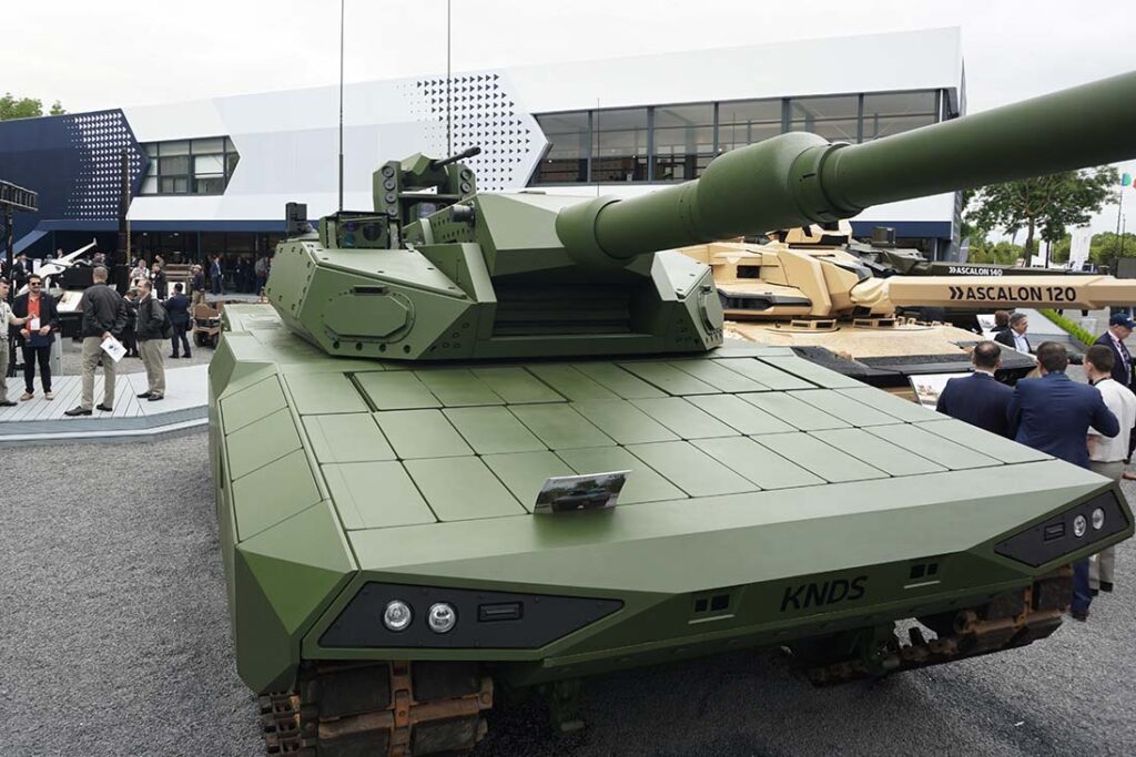 Leopard 2 A-RC 3.0 with an uncrewed and isolated turret housing a 120 mm smoothbore gun. [RecoMonkey]
