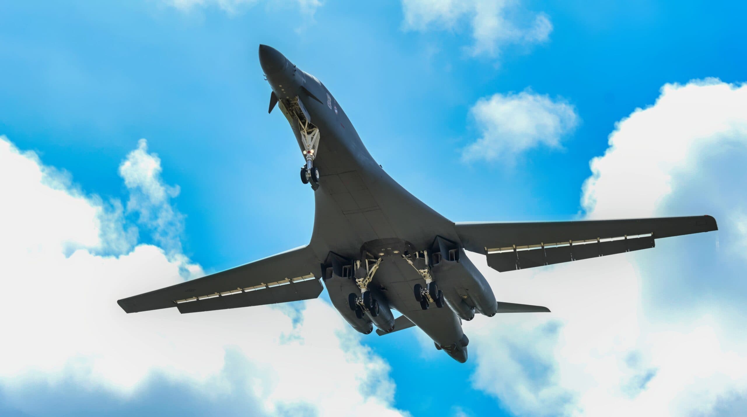 B-1B 兰瑟轰炸机