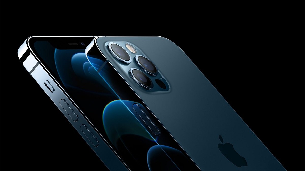 Galaxy S21 iPhone 12