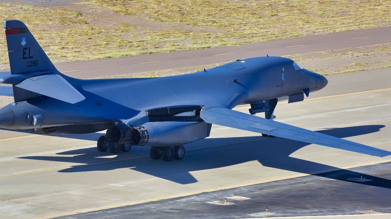 B-1B轰炸机