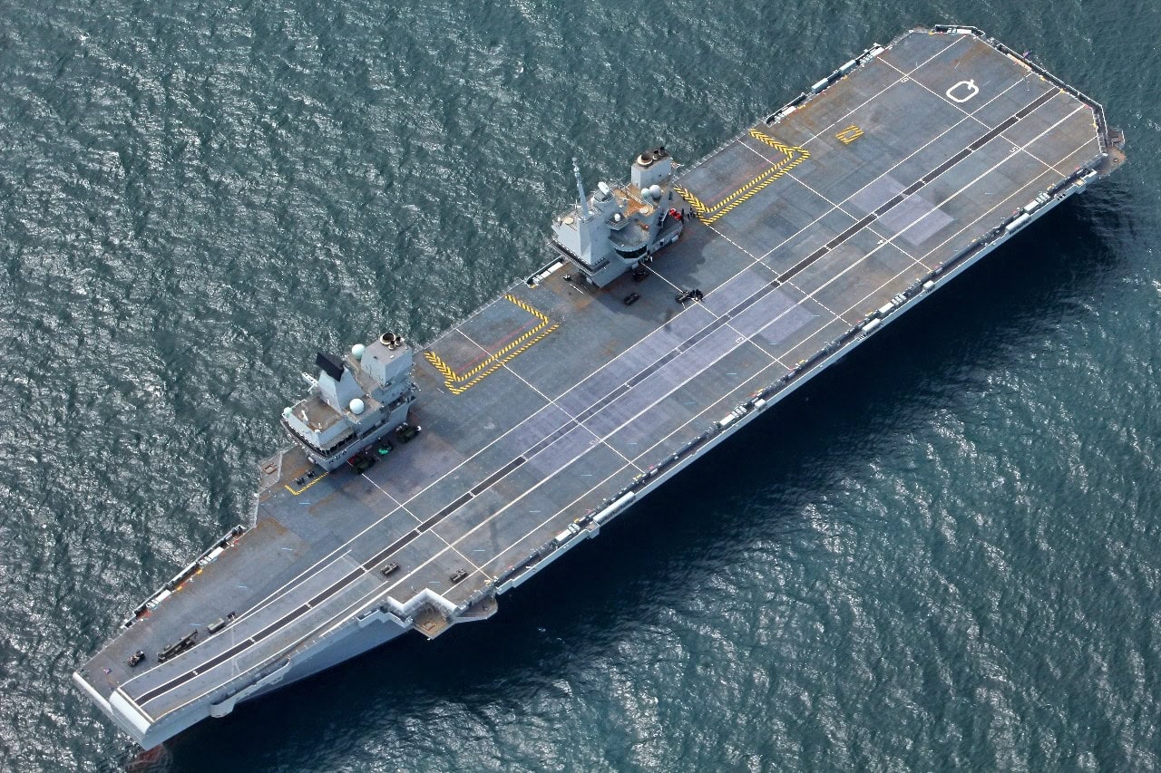 HMS Queen Elizabeth-Class Aircraft Carrier