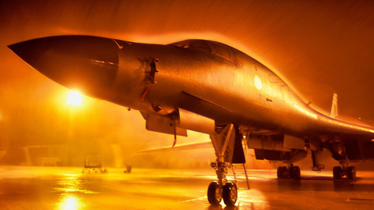 B-1B兰瑟轰炸机