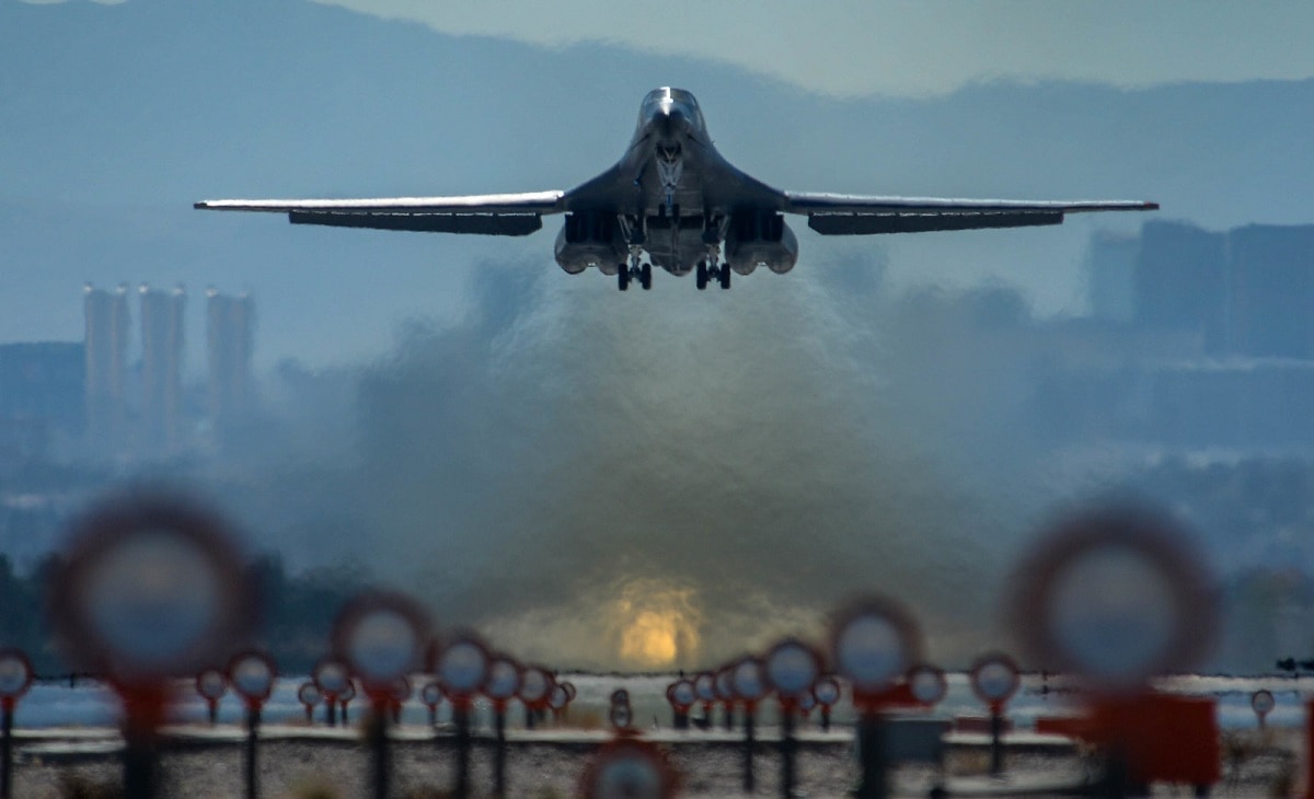 B-1B Lancer