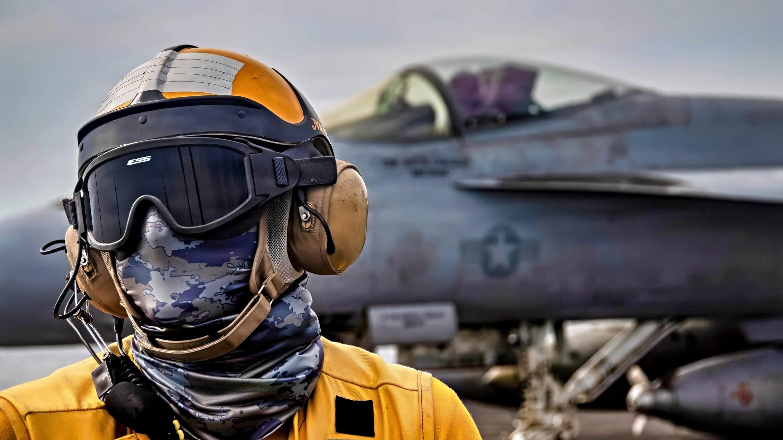 A U.S. Sailor prepares to launch a F/A-18E Super Hornet, attached to the “Kestrels” of Strike Fighter Squadron (VFA) 137, from the flight deck of Nimitz-class aircraft carrier USS Nimitz (CVN 68) in the Pacific Ocean, April 8, 2026. Nimitz is deployed as part of Southern Seas 2026 which seeks to enhance capability, improve interoperability, and strengthen maritime partnerships with countries throughout the region through joint, multinational and interagency exchanges and cooperation. (U.S. Navy photo by Mass Communication Specialist 2nd Class Jaron Wills)