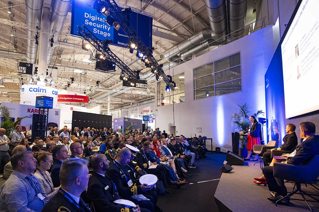 [Photo @ Hamburg Messe und Congress/ Rene Zieger]