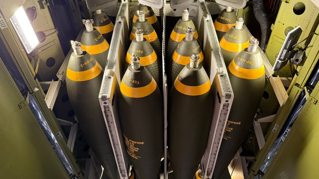 B-52轰炸机。图片来源：19FortyFive.com，拍摄于美国空军国家博物馆。
