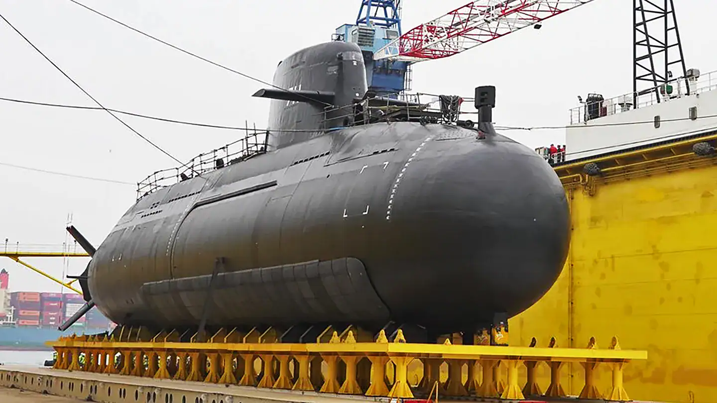 Hai Kun-Class Submarine