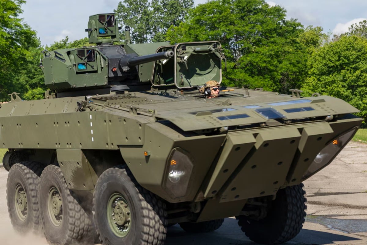Textron variant of the Advanced Reconnaissance Vehicle (ARV) . Photo by David Jordan