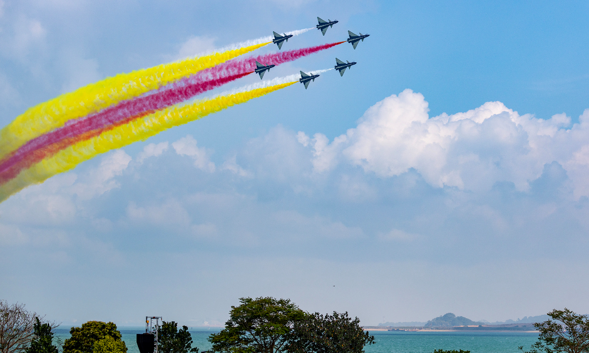 J-10CE fighter jets performing at Singapore Airshow 2026 Chinese export fighter