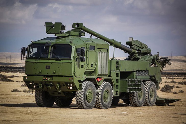 ATMOS 2000 - Self-Propelled Howitzer (SPH) - Soltam Systems | HiWars