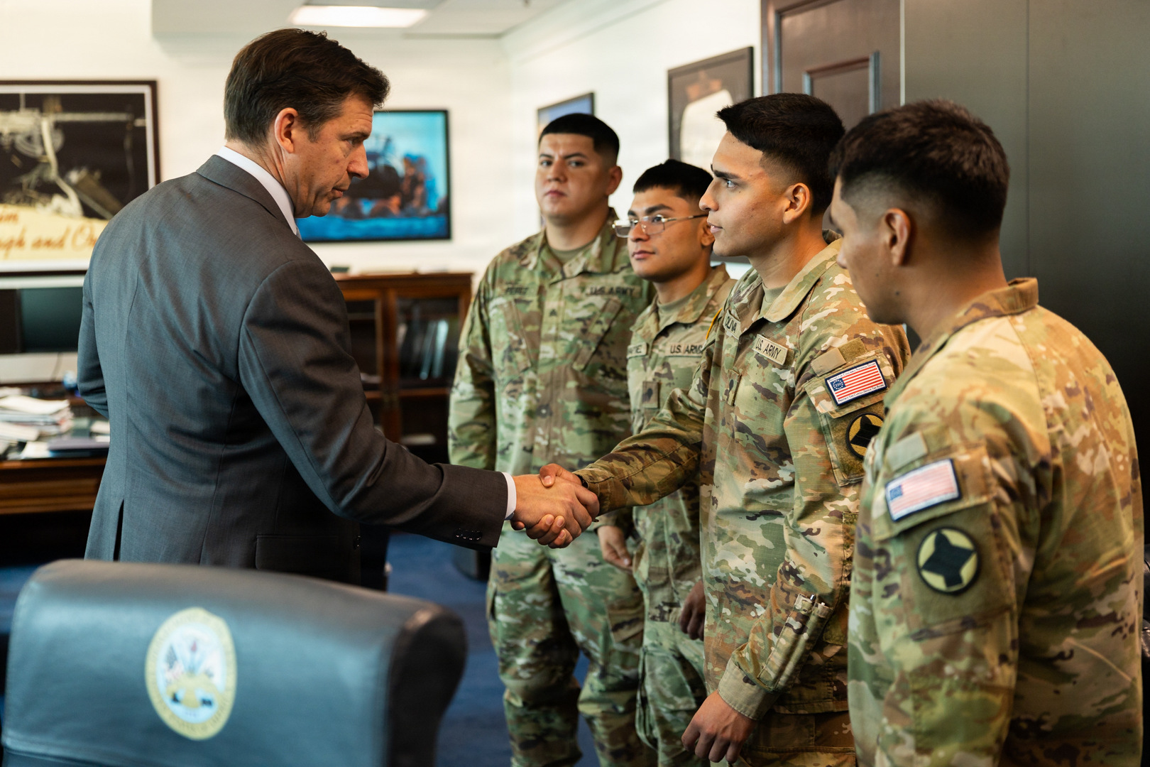 Obadal meets with U.S. National Guardsmen at the Pentagon. (Sgt. Adrianne Lopez/U.S. Army National Guard)