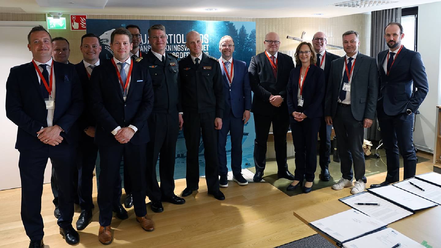 Finnish Border Guard and NATO eastern flank security officials