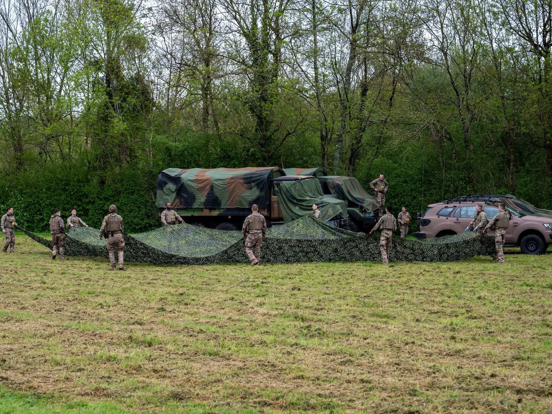 France's 1st Army Corps deploys a mobile command post during exercise Orion 26 near Poitiers, France, in April 2026. (État-major des armées)