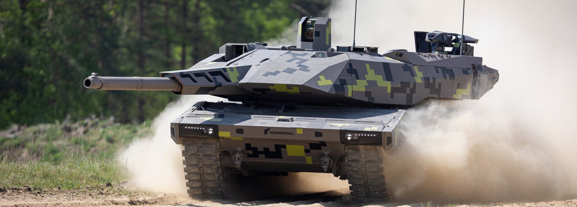 Rheinmetall KF51 Panther next generation main battle tank demonstrator