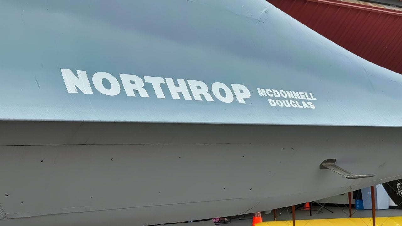 YF-23