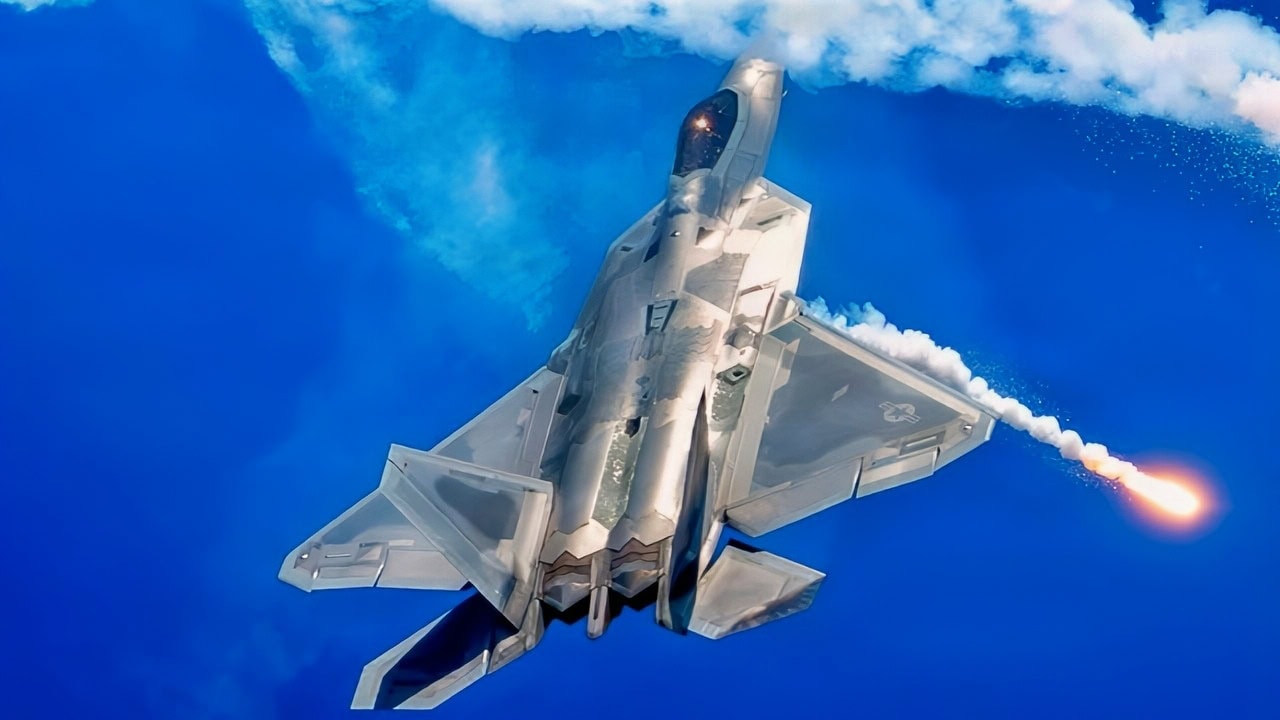 U.S. Air Force Capt. Nick “Laz” Le Tourneau, pilot and commander of the F-22 Raptor Aerial Demonstration Team, performs for the 2026 Cleveland National Air Show in Cleveland, Ohio, Sept. 6, 2026. Le Tourneau showcased the aircraft’s performance capabilities through a series of planned maneuvers designed to highlight its speed, agility and operational employment. (U.S. Air Force photo by Staff Sgt. Lauren Diaz)