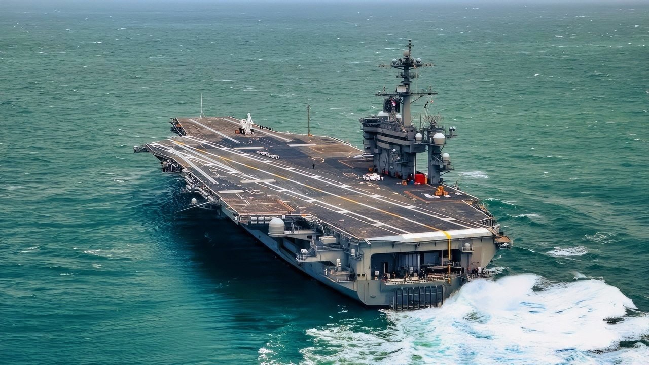 The Nimitz-class aircraft carrier USS George Washington (CVN 73) transits through the Atlantic Ocean May 25, 2023. George Washington was underway after completing its mid-life refueling and complex overhaul and sea trials, a comprehensive test of the ship’s system and technologies. (U.S. Navy photo by Mass Communication Specialist 3rd Class Nicholas A. Russell)