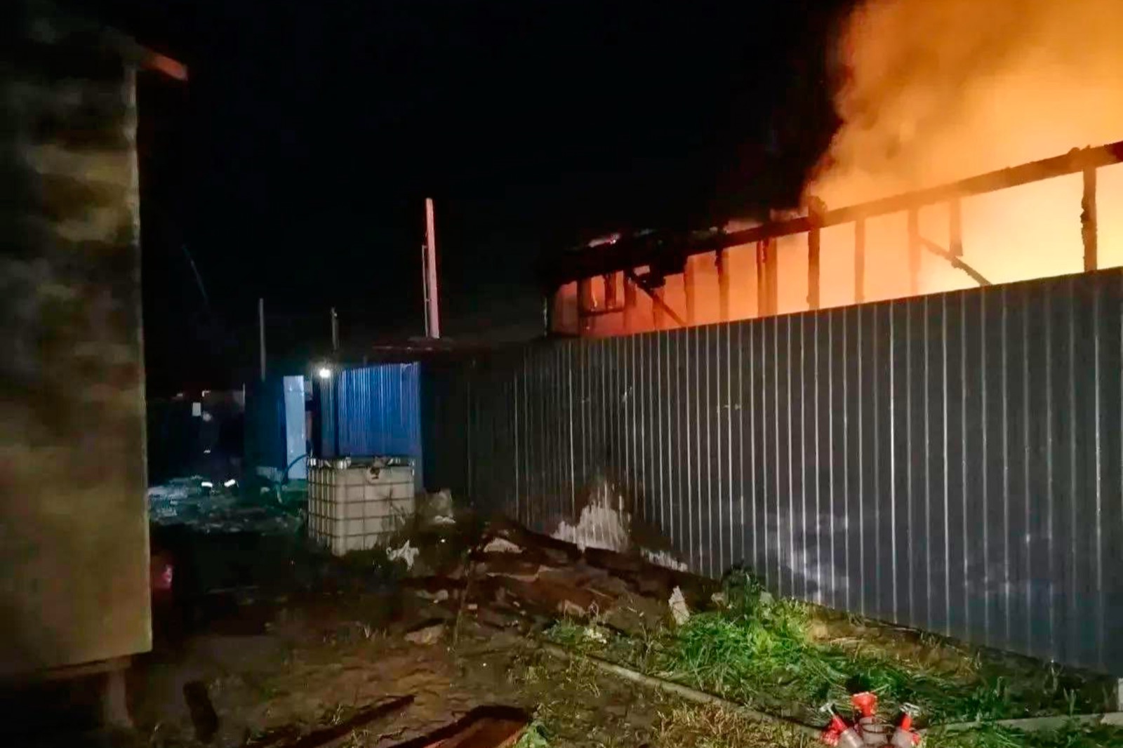 Fire and smoke at construction site after Ukrainian drone attack in Moscow region, August 18 2026