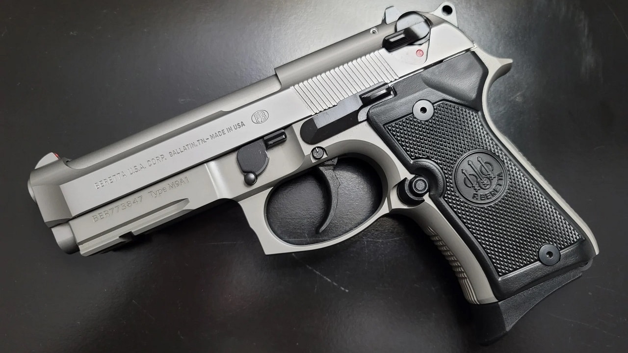 贝雷塔 M9A1