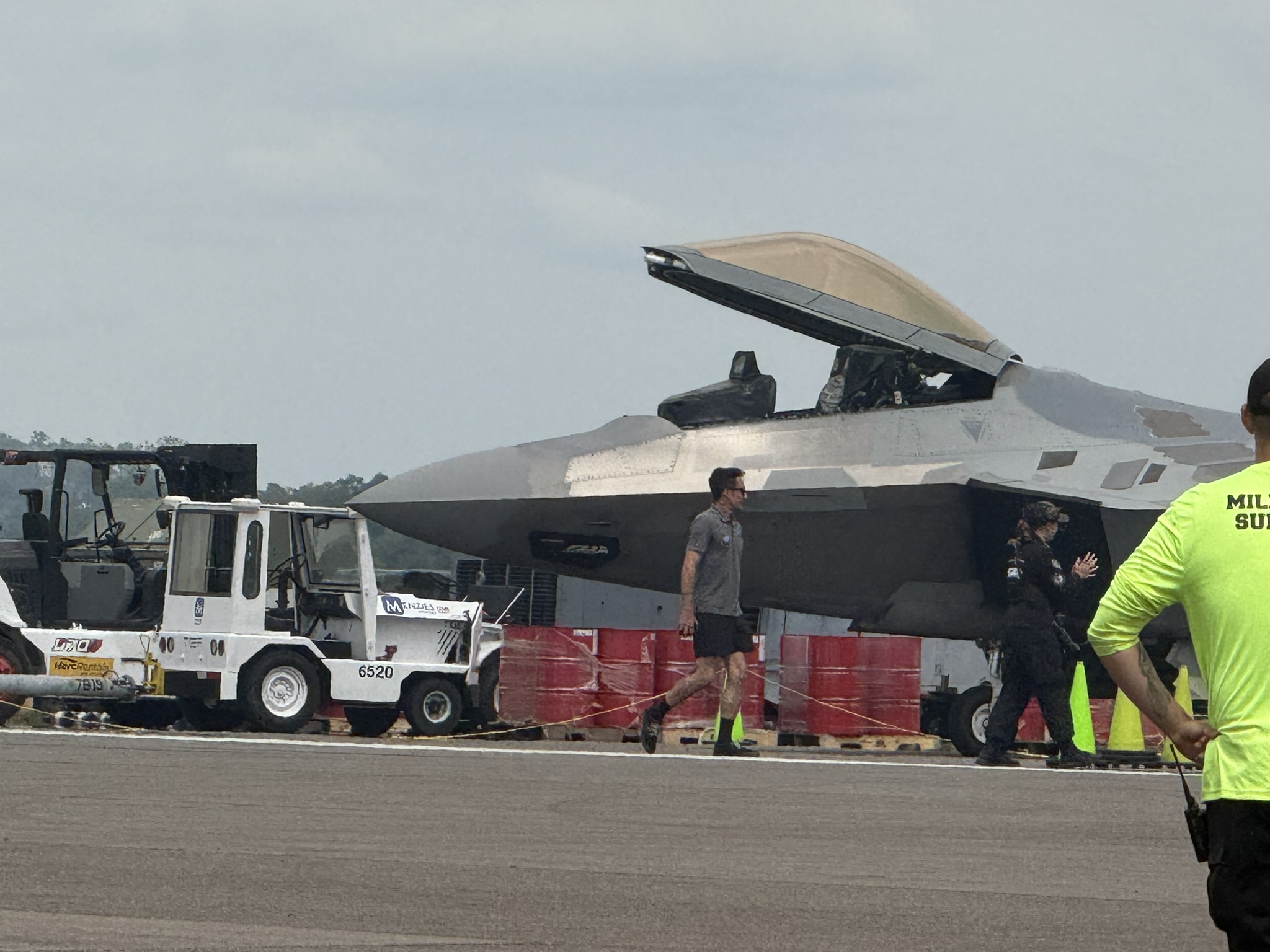 F-22