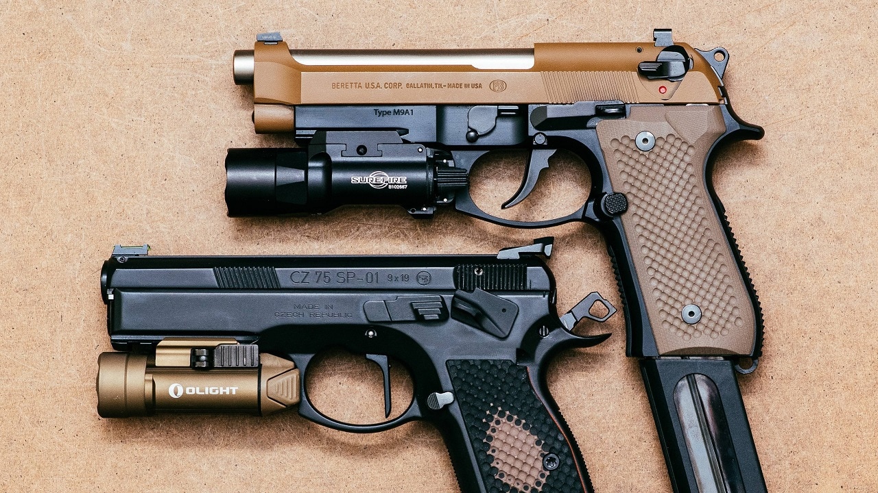 贝雷塔 M9A1。图片来源:创意共享。